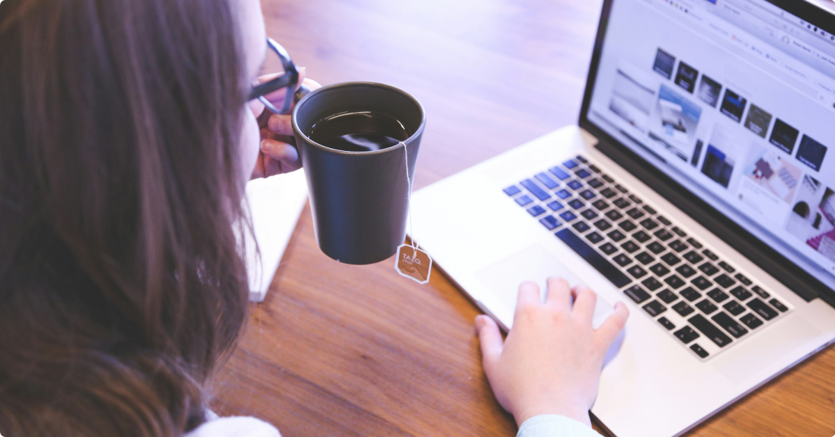 Lady at a desk on a laptop